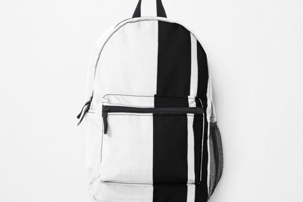 ur,backpack_front,square,1000x1000-4